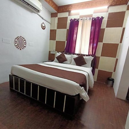 Kalpataru Hometel Bombay Extérieur photo