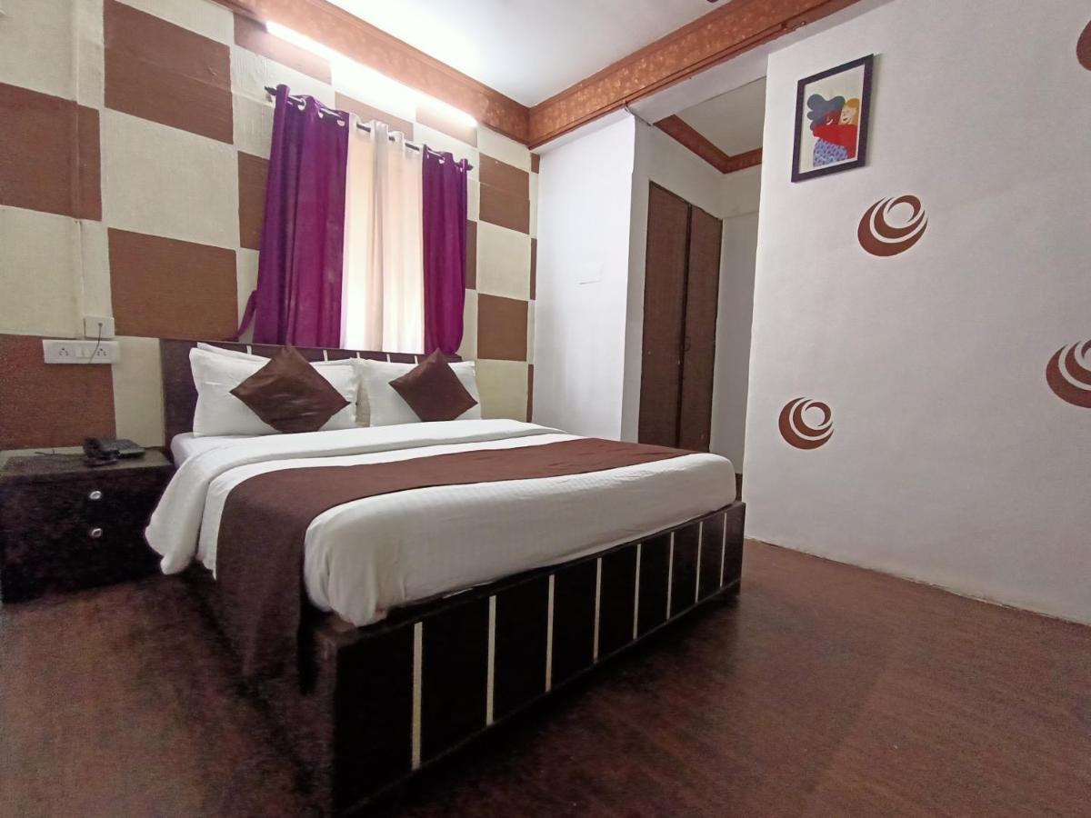 Kalpataru Hometel Bombay Extérieur photo